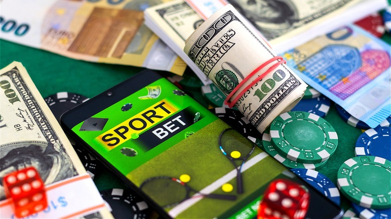 Get in on the fun and enjoy massive payouts at the best casino. 15